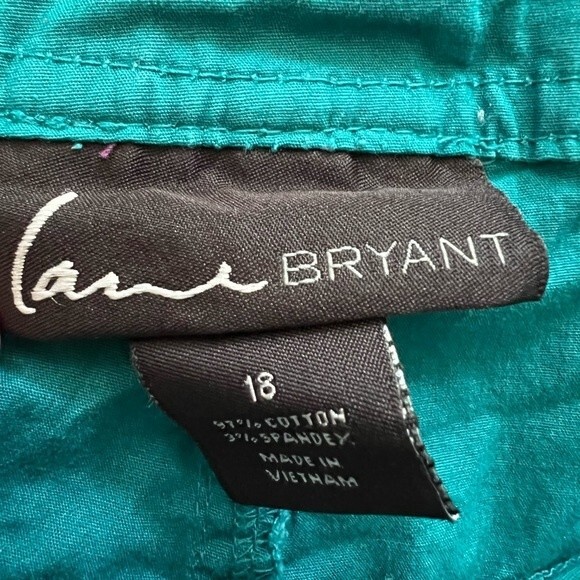 Lane Bryant Teal Turquoise Pedal Bermuda Shorts Capris Women's size 18 - Picture 3 of 7